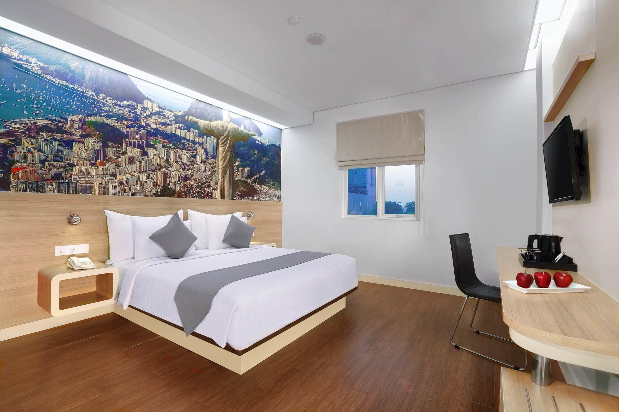 Hotel Neo Gubeng By Aston Surabaya Exterior photo